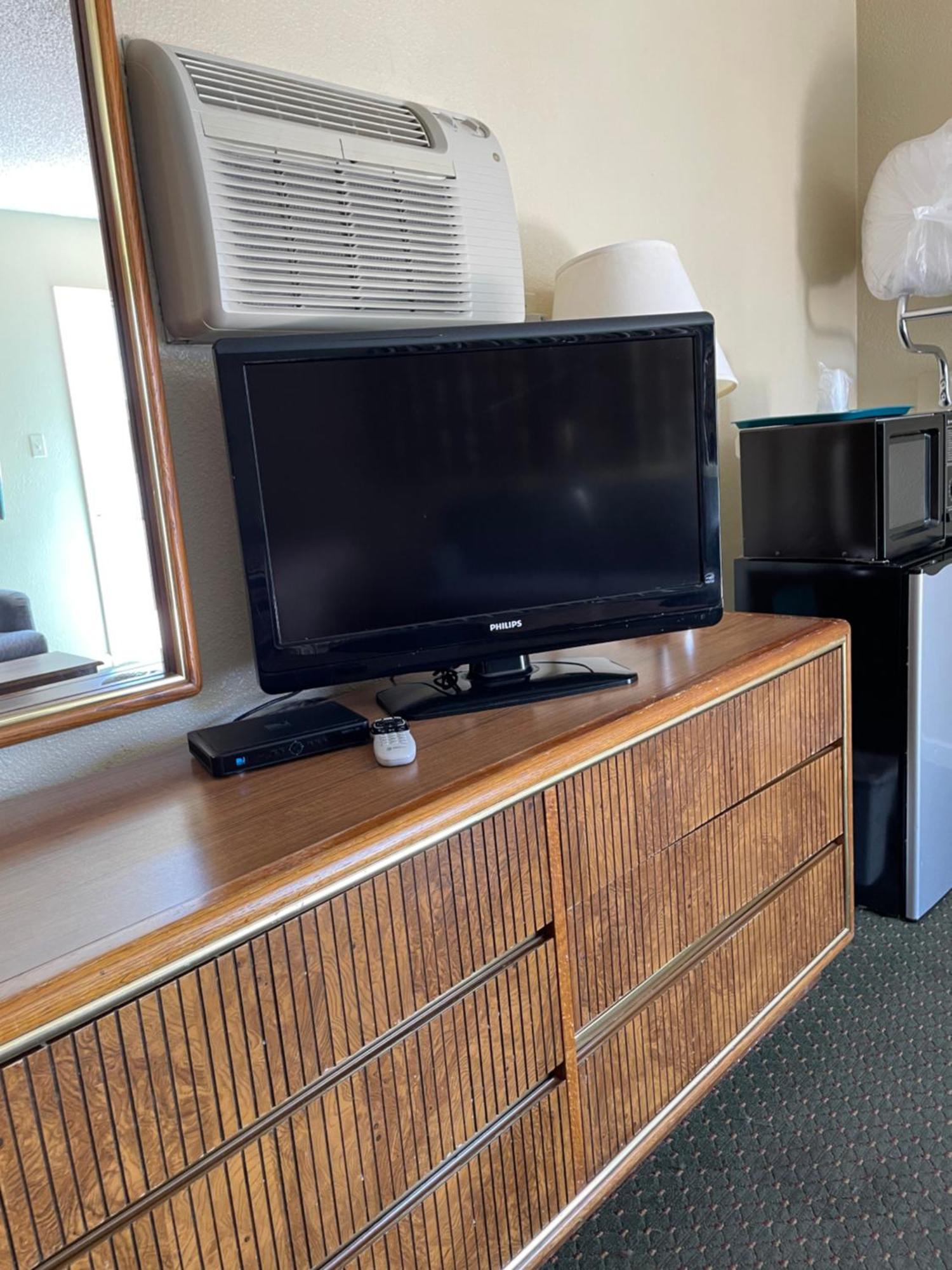 Howard Johnson By Wyndham Ridgecrest, Ca Екстер'єр фото